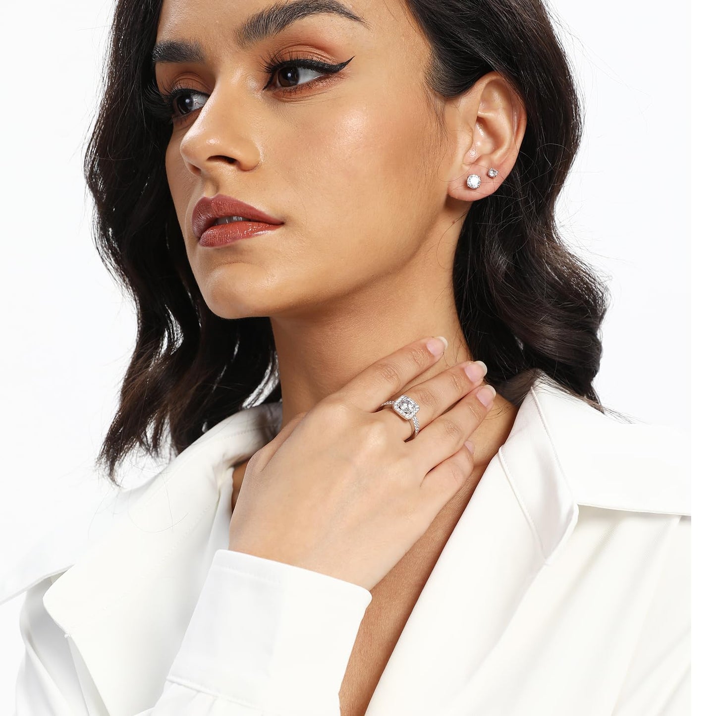 Fashewelry 12 Yards Crystal Rhinestone Close Cup Chain 2mm Trimming Beaded Applique Claw Chain for DIY Art, Craft, Clothes, Wedding, and Party Decoration – Mixed Colors