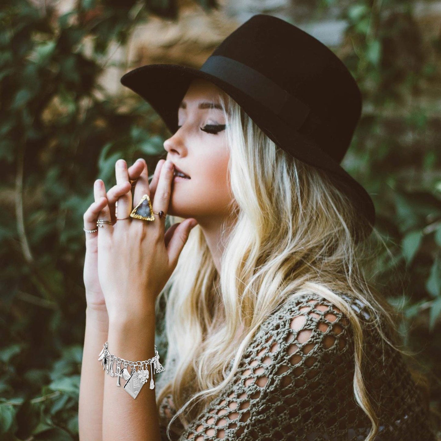 18K Gold Plated Heart Charm Bracelet for Women and Teens, Stainless Steel Link Chain with Bible Verse Pendant, OT Clasp, Gift for Birthday or Christmas