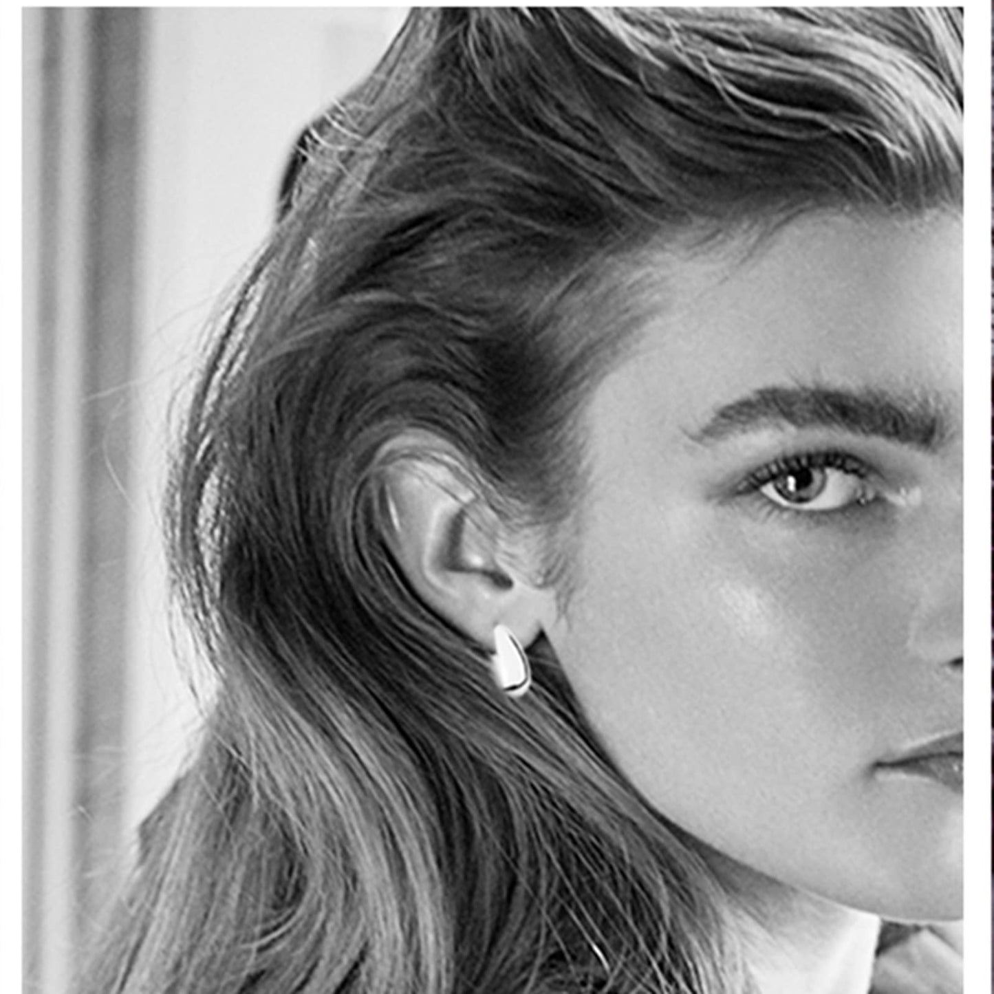 925 Sterling Silver Small Chunky Hoop Earrings for Women, Hypoallergenic Thick Huggie Hoops, Trendy Jewelry Gift