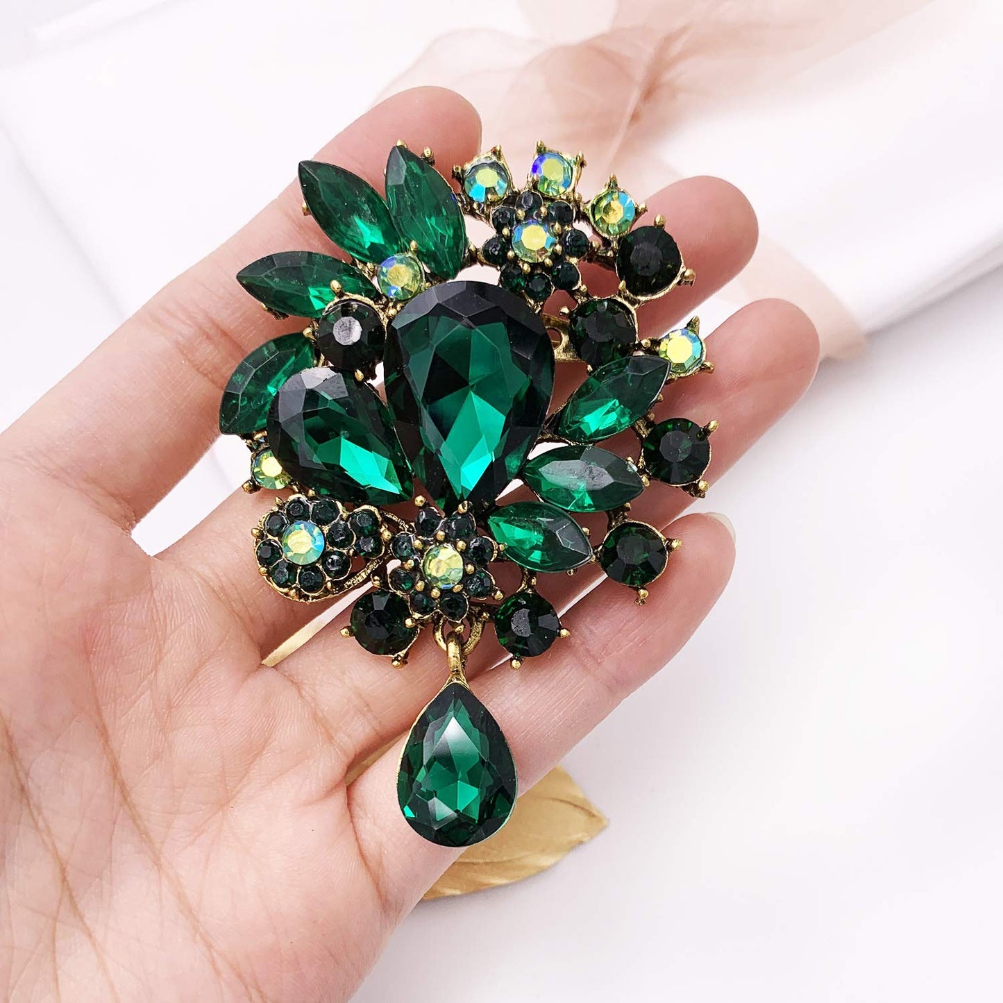 Wedding Bridal Crystal Rhinestone Bouquet Brooch Pin for Women