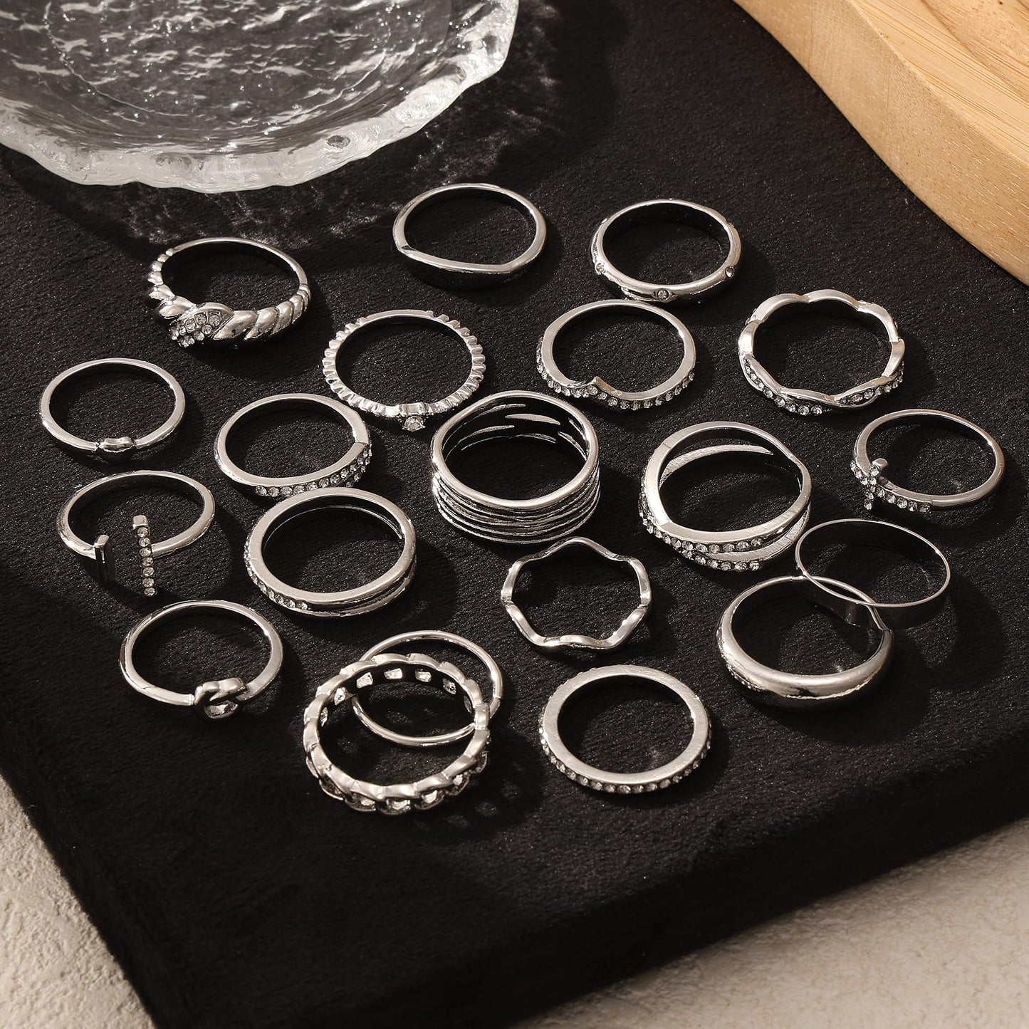 KISS WIFE Gold Silver Black Knuckle Rings Set for Women, Dainty Simple Stackable Finger Rings Pack, Trendy Cute Mixed Size Rings for Thumb & Knuckle Layering, Fashion Jewelry Gift